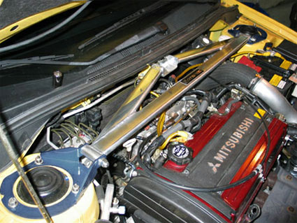 GTSPEC Type F Front Strut Brace (3 Point) - Mitsubishi EVO VIII / IX 03+