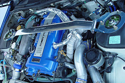 GT SPEC Type D Front Strut Brace - Nissan S14/S15/KA24