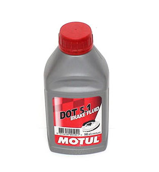 Motul DOT 5.1 Brake Fluid (500mL/1.05 US Pint)