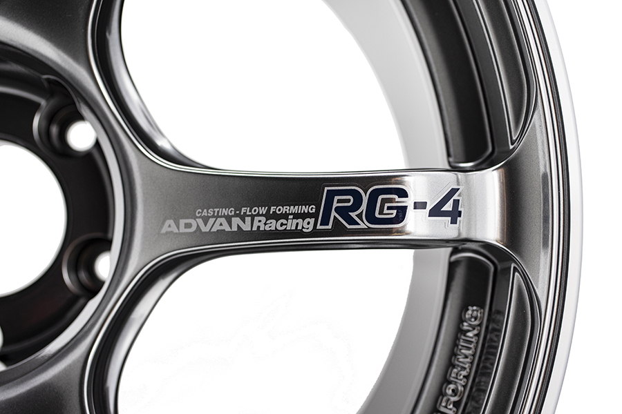 Advan Racing RG4 Wheel - 18