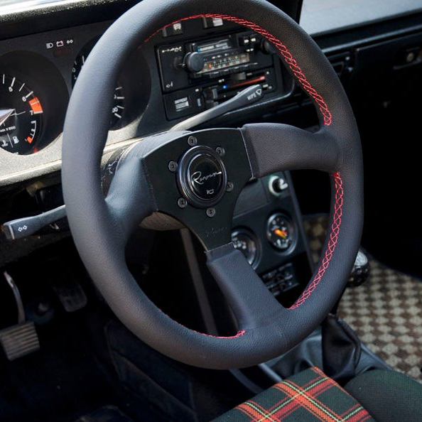 Evasive Motorsports: Renown 130R Rosso Steering Wheel