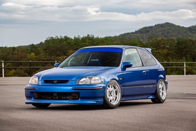 WORK EMOTION RS11 17インチ Evasive Motorsports: Work Emotion RS11 Wheel - 17x9.0 / Offset +78