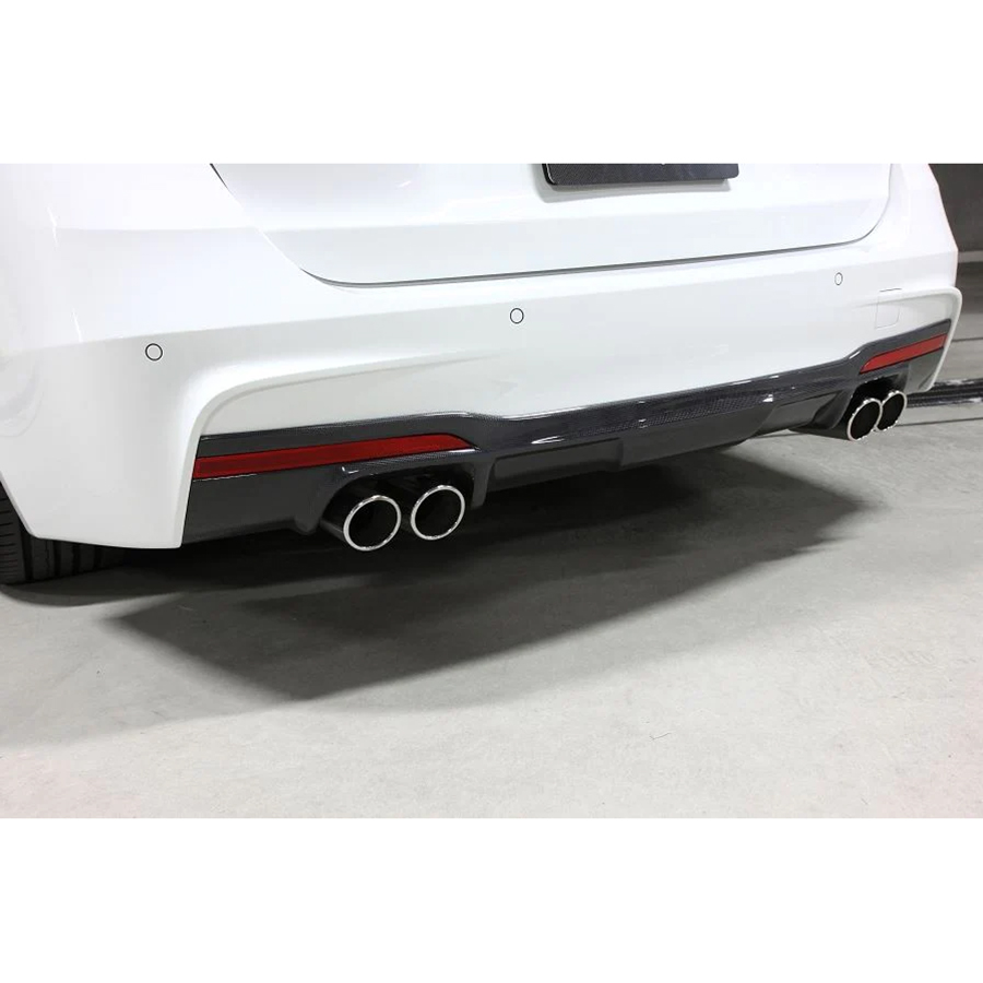 Diffuser for BMW F30 M Sport Bumper 12 17 dual exhaust one outle 並行輸入品 BMW F30 F31 Performance Style Carbon Fiber Diffuser