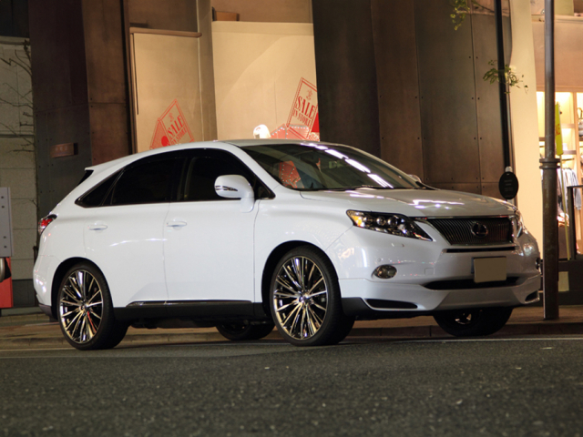Evasive Motorsports: Versus Stratagia Vouge Wheel - 18x7.0