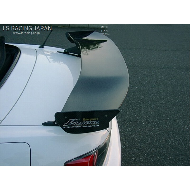 J's Racing 3D GT Wing (Type 1 ⁄ Wet Carbon ⁄ 1390mm ⁄ Low Mount) - Honda S2000 00-09 J's Racing 3D GT Wing (Type 1 ⁄ Wet Carbon ⁄ 1390mm ⁄ Low Mount) - Honda S2000 00-09