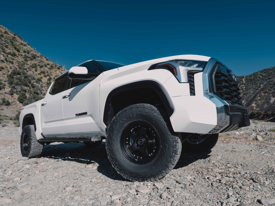 Evasive Motorsports: SSR Devide SP1 Trail Wheel - 17x8.5 / Offset Evasive Motorsports: SSR Devide SP1 Trail Wheel - 17x8.5 / Offset