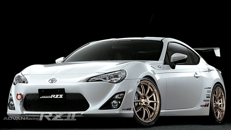 Evasive Motorsports: Advan RZII Wheel (GTR Face) - 17x9.0 / Offset