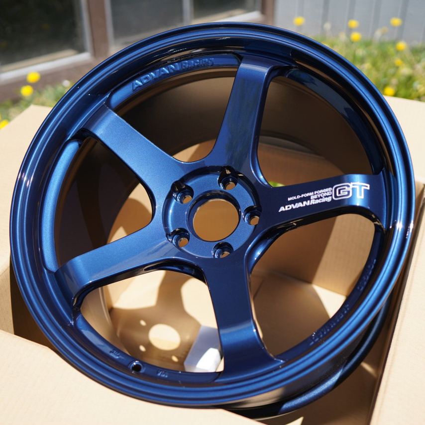 ADVANGT BEYOND 18インチ タイヤガーデン東久留米