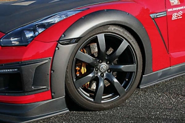 Chargespeed Gloss Carbon Front Over Fender - Nissan GT-R R35 07-11