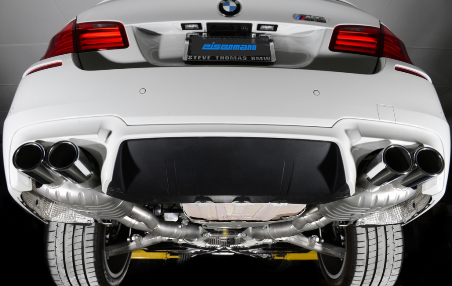 Выхлоп м51 тюнинг. Глушитель на мото м4. Выхлоп м4. Выхлоп м4. Выхлоп bmw m4.