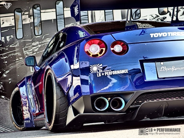 Nissan Gtr R35 Liberty Spotlight: Levi's 1,200+ HP, Widebody R35