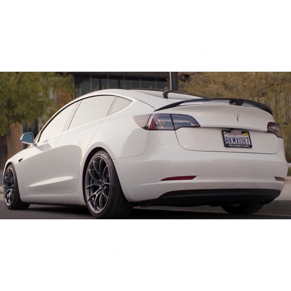 Evasive Motorsports: MCP Carbon Fiber Spoiler - Tesla Model 3 17-23
