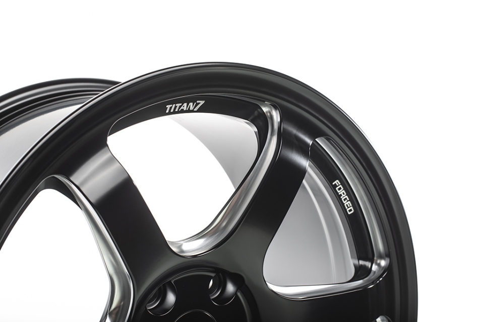 Evasive Motorsports: Titan 7 T-D6 LE Wheel - 18x9.5 / Offset +45