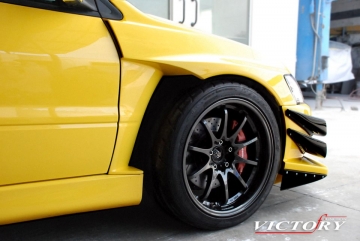 Victory Function Front Wide Blister Fenders (+15mm) - Mitsubishi EVO 8/9 (CFRP)