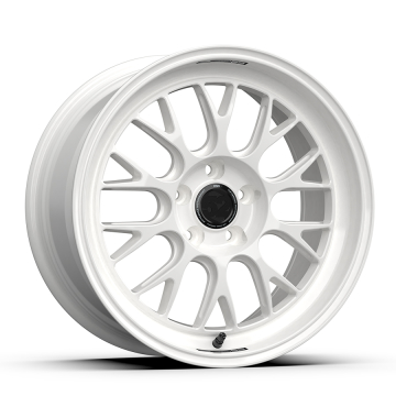 Fifteen52 Holeshot RSR Wheel - 18x9.5 / Offset +38 / 5x114.3 / Bore 73.1 (Rally White)